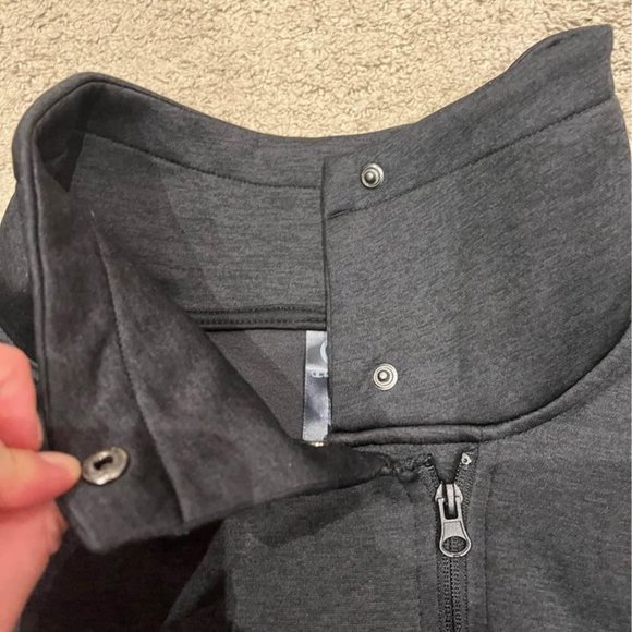 Champion High Neck Sweater - Picture 4 of 4